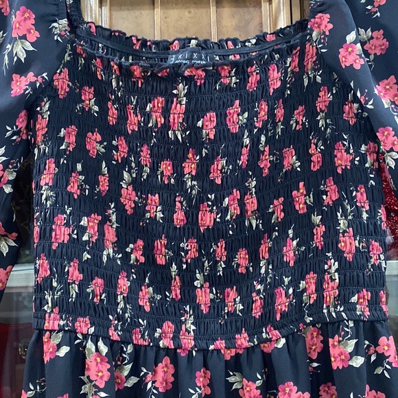 Trixxie Peasant Top Long Sleeve Ruffle Floral Dress Size Small - Picture 4 of 7